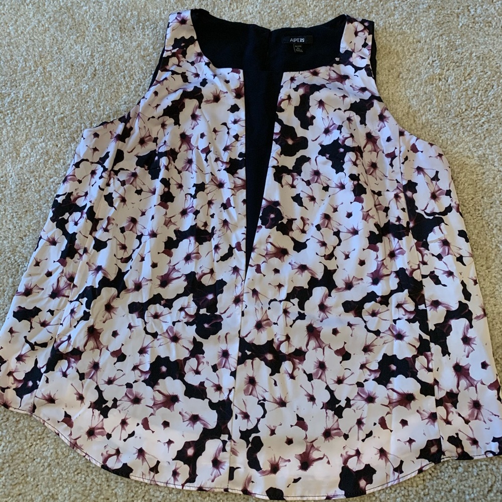 Apt. 9 Floral Tank top
